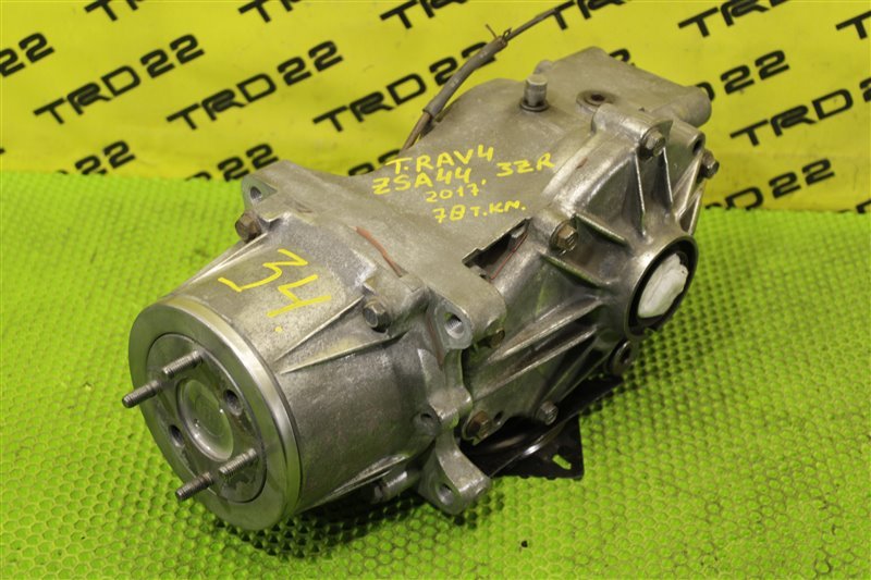 Редуктор задний Toyota RAV4 2017 ZSA44 3ZR-FAE 41303-42023 контрактная