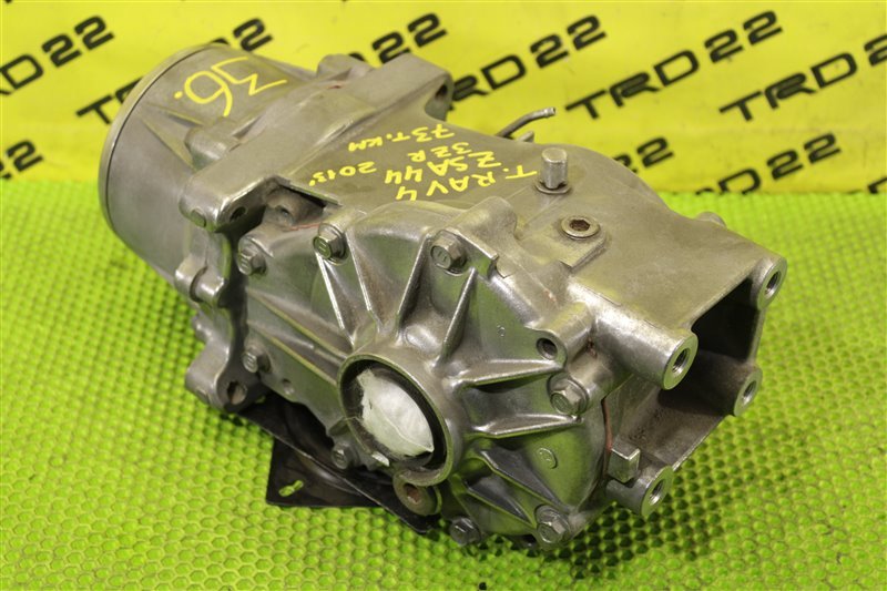 Редуктор задний RAV4 2013 ZSA44 3ZR-FAE