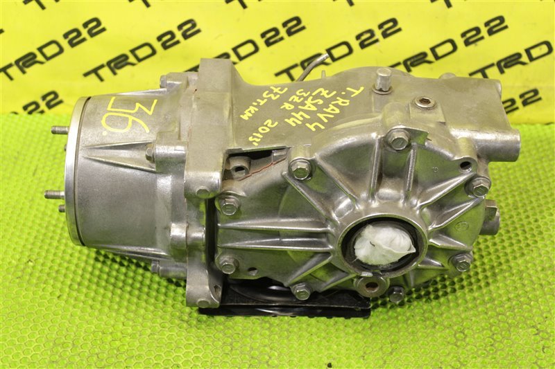 Редуктор задний RAV4 2013 ZSA44 3ZR-FAE