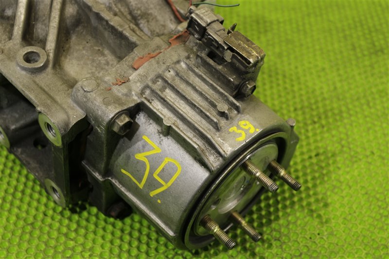 Редуктор задний Ipsum 2004 ACM26 2AZ-FE