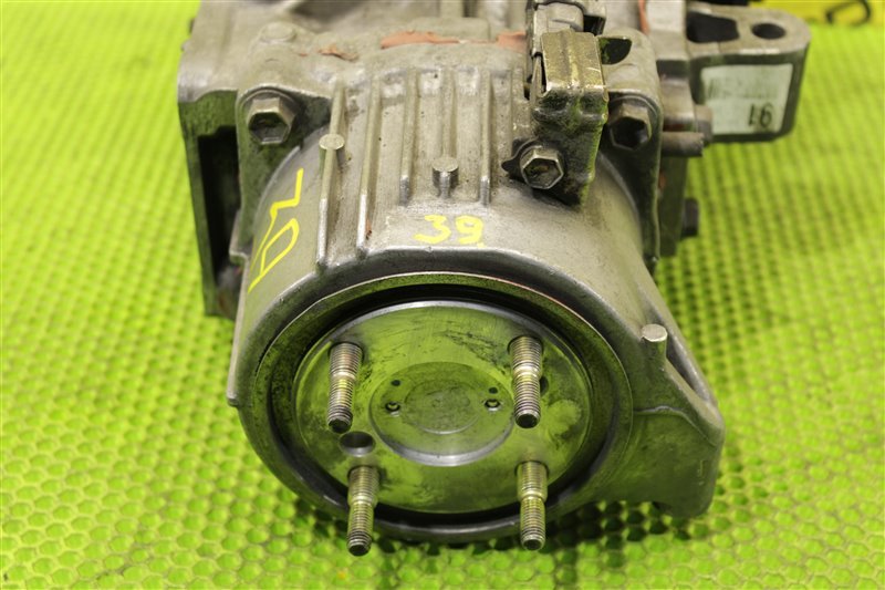 Редуктор задний Ipsum 2004 ACM26 2AZ-FE