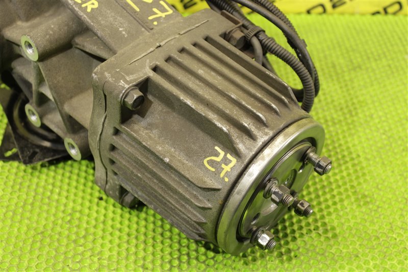 Редуктор задний Outlander 2008 CW5W 4B12