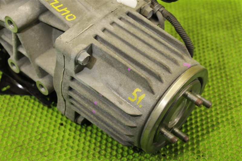 Редуктор задний Outlander 2009 CW5W 4B12