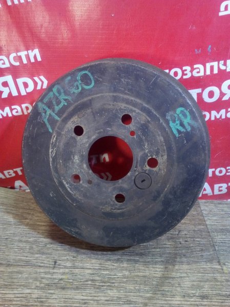 Тормозной барабан Toyota Voxy AZR60G 1AZ-FSE задний правый 42431-28100