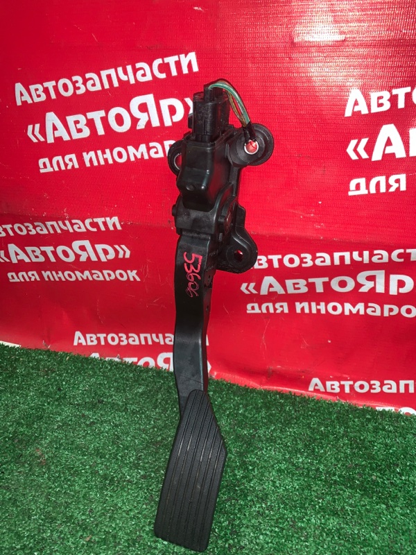 Педаль газа Mitsubishi Lancer X CX4A 4B11 12.2008 MN101543