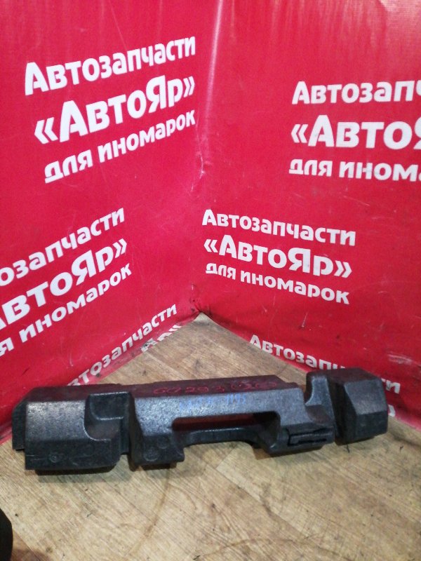 Усилитель бампера Nissan Qashqai KNJ10 MR20DE 03.2008 задний пенопласт