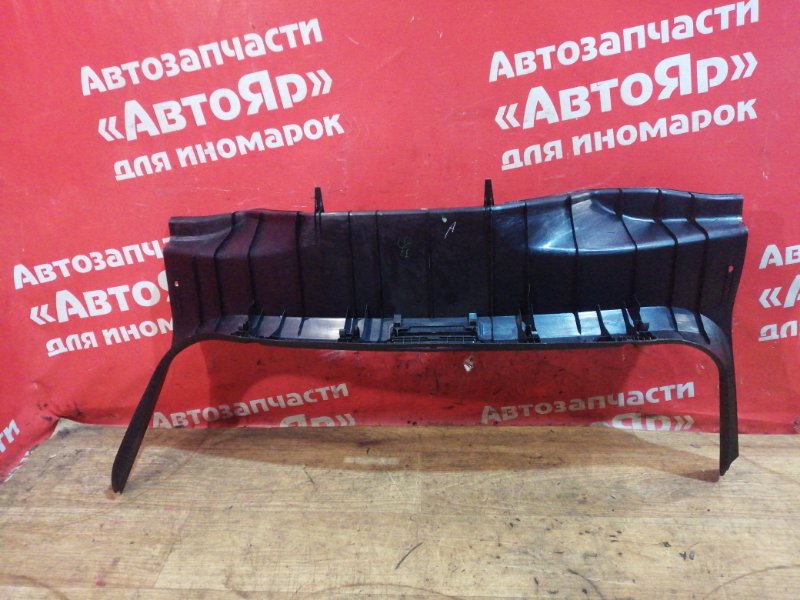 Накладка багажника AXELA 10.2007 BK5P ZY-VE
