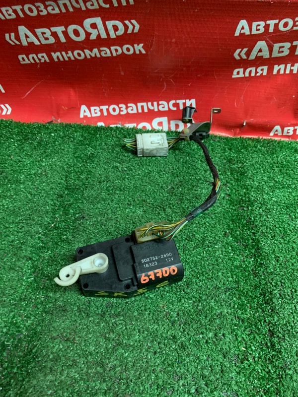 Привод заслонок отопителя Mazda Bongo Brawny SK56V WL 06.2001 502752-2890