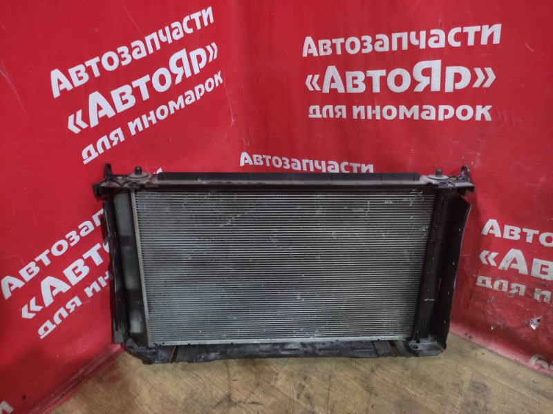Радиатор основной Toyota Rav4 ACA31W 2AZ-FE 01.2006 16400-28560, 2 диффузора, проверен не бежит.