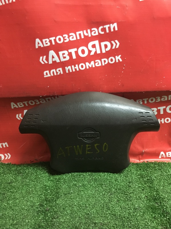 Airbag Nissan Elgrand ATWE50 ZD30DDTI 2001 С зарядом.