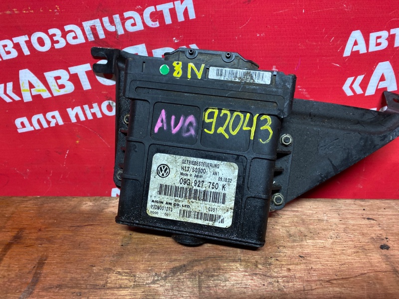 Блок переключения кпп Audi Tt 8N AUQ 2003 09G927750K