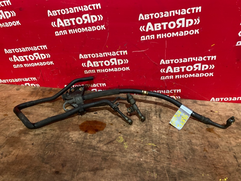 Шланг гидроусилителя Nissan Elgrand ATWE50 ZD30DDTI 11.1999 49720VG100