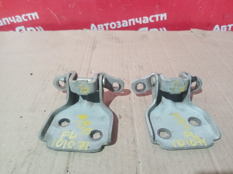 Петля дверная Honda Domani MB4 D16A 1999 передняя левая Комплект 2шт.