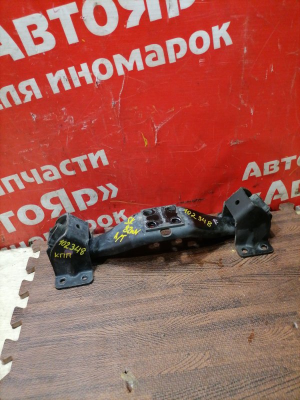 Подушка кпп Nissan Vanette SK82MN F8 2004 11310HA203 / 11320HA201