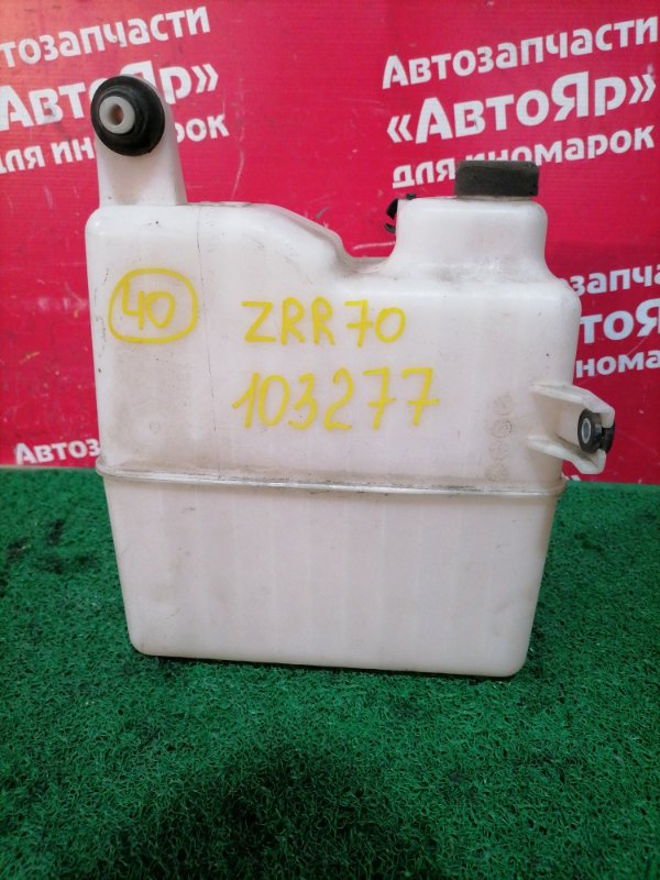 Влагоотделитель Toyota Voxy ZRR70W 3ZR-FAE 2010.08