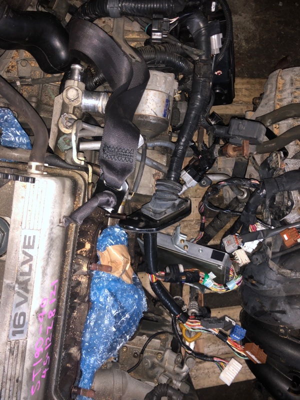 Коса двс Toyota Corona ST190 4S-FE 1995 АКПП, трамблёрная + блок EFi 89661-2D120. Обрез после блока