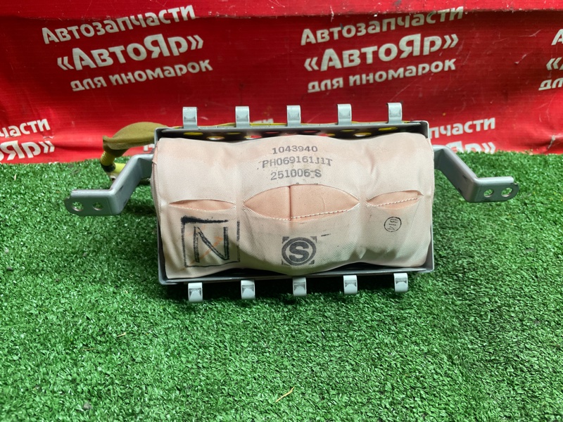 Airbag пассажирский Toyota Corolla Fielder ZRE142G 2ZR-FE 2006 С зарядом.