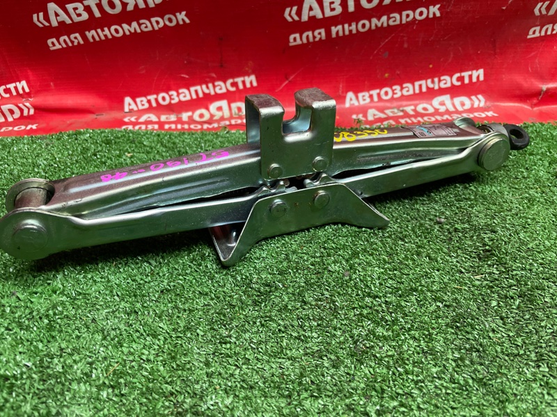 Домкрат Toyota Corona ST190 4S-FE 1995 800кг