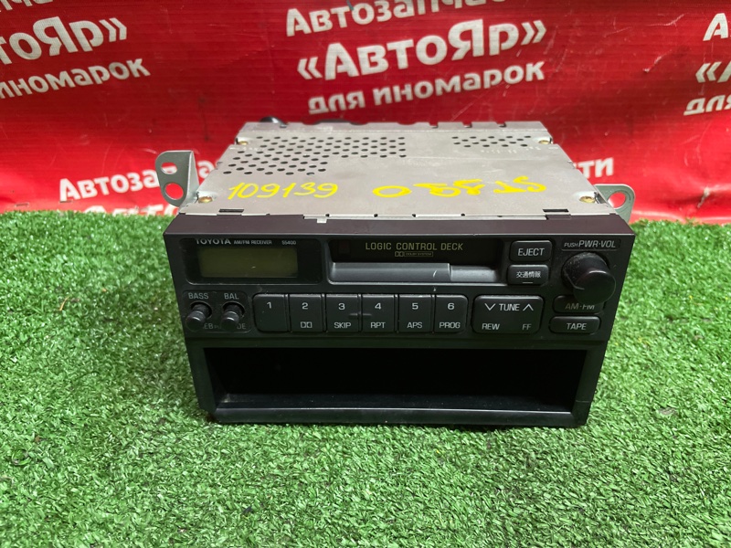 Магнитола Toyota Corona ST190 4S-FE 1992 86120-20890 + кармашек (скол)