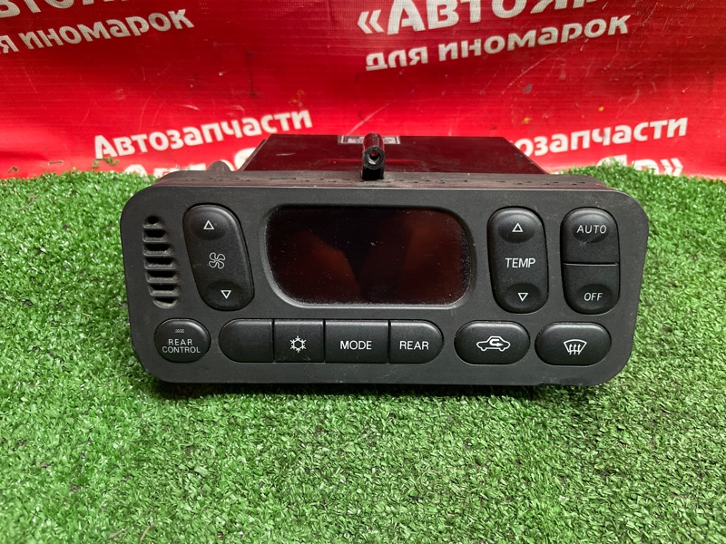 Блок управления климат-контролем Mitsubishi Delica PD6W 6G72 2004 Передний, состояние на фото.