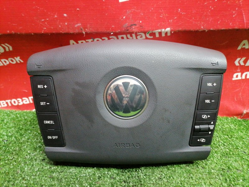 Airbag Volkswagen Touareg 7LA BMV 2006 Серый. С зарядом. 2 фишки. Кнопки.