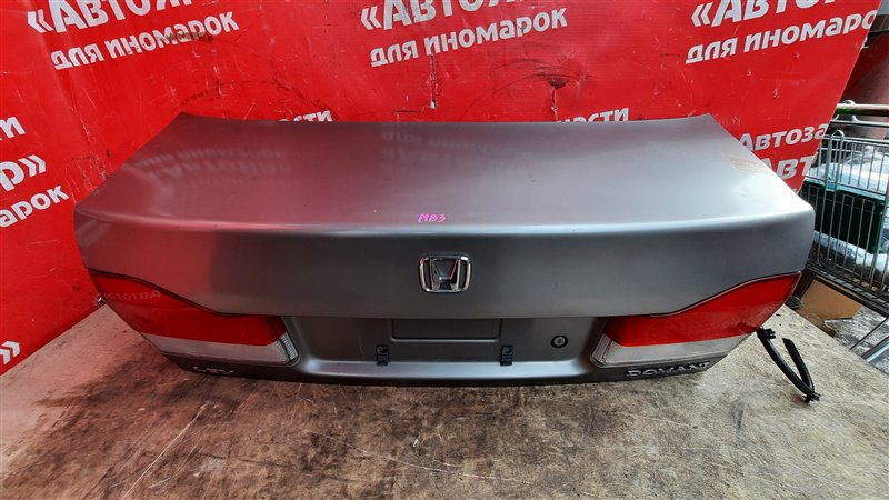 Крышка багажника Honda Domani MB3 D15B 2000 Код краски NH617M