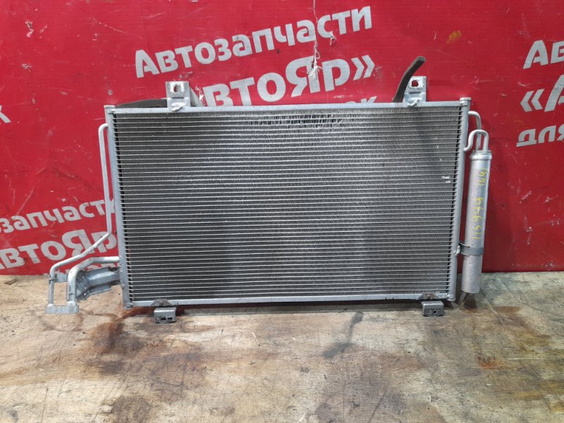 Радиатор кондиционера Mazda Atenza GJ5FP PY-VPR 2012 Подмяты соты.
