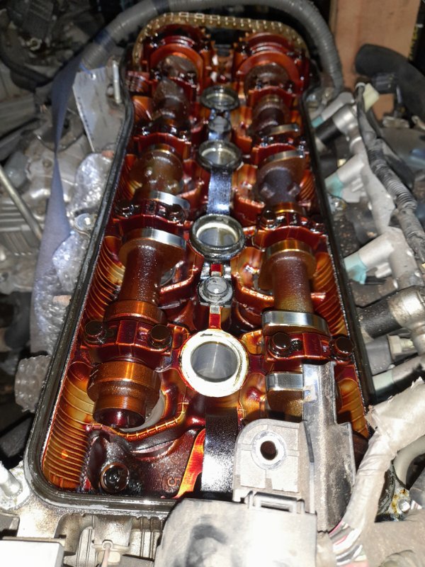Двигатель Toyota Alphard ANH10W 2AZ-FE 2004 Пробег 121т.км., цена указана без навесного