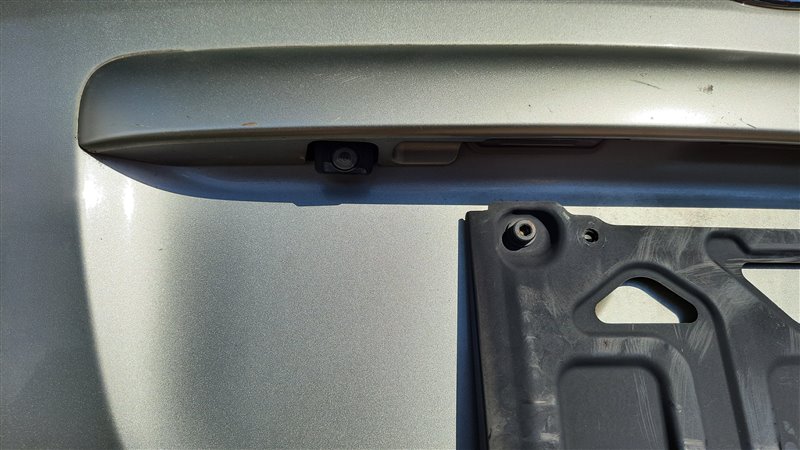 Крышка багажника TOYOTA AVENSIS AZT250 1AZ-FSE