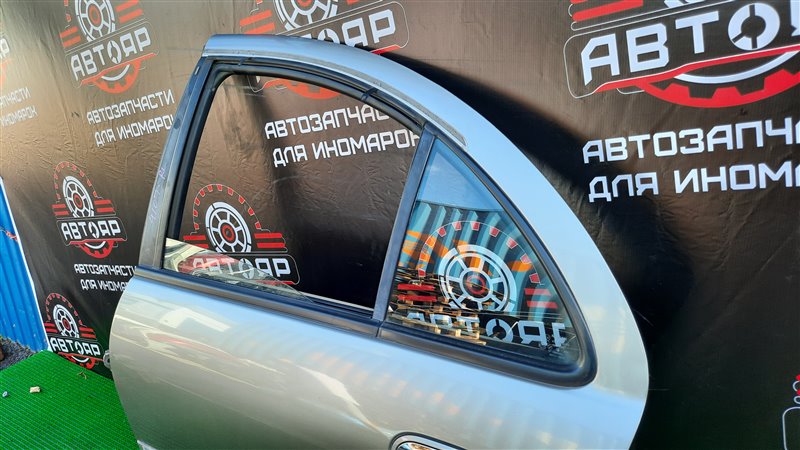 Дверь боковая задняя левая BLUEBIRD SYLPHY 2001 QG10 QG18DE