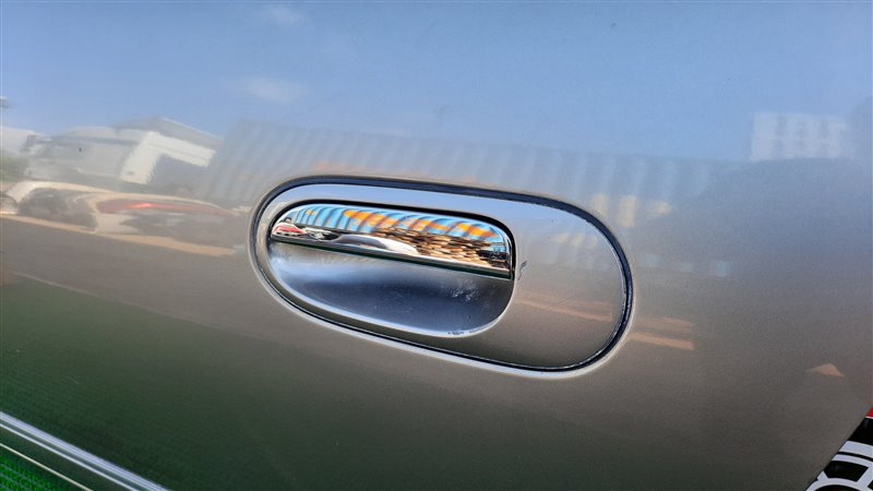Дверь боковая задняя левая BLUEBIRD SYLPHY 2001 QG10 QG18DE