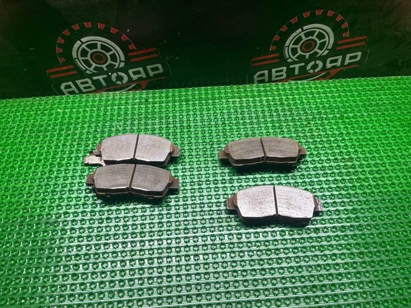 Тормозные колодки переднее CORONA PREMIO 2000 ST215 3S-FE