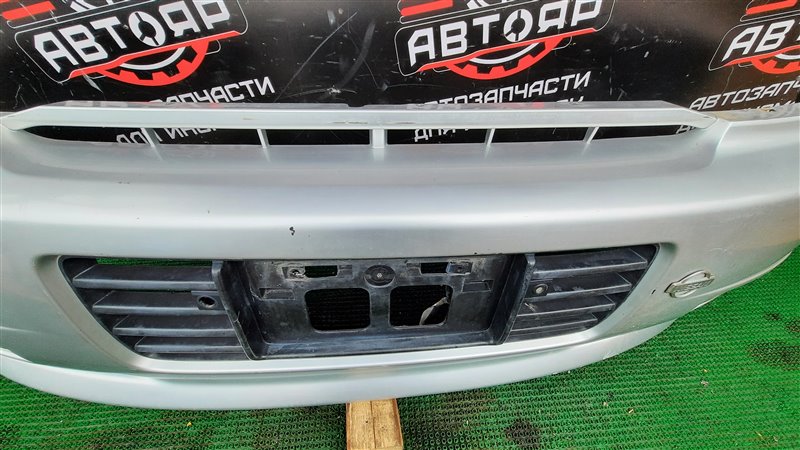 Бампер передний ELGRAND 2001 ATWE50 ZD30DDTI