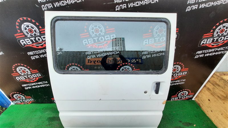 Дверь боковая задняя правая VANETTE 2003 SK22VN R2