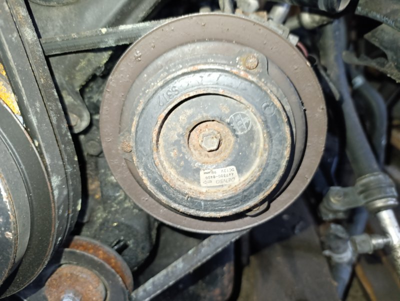 Компрессор кондиционера TOYOTA LITEACE 2000 CR52V 3C-E 88320-28340 Б/У