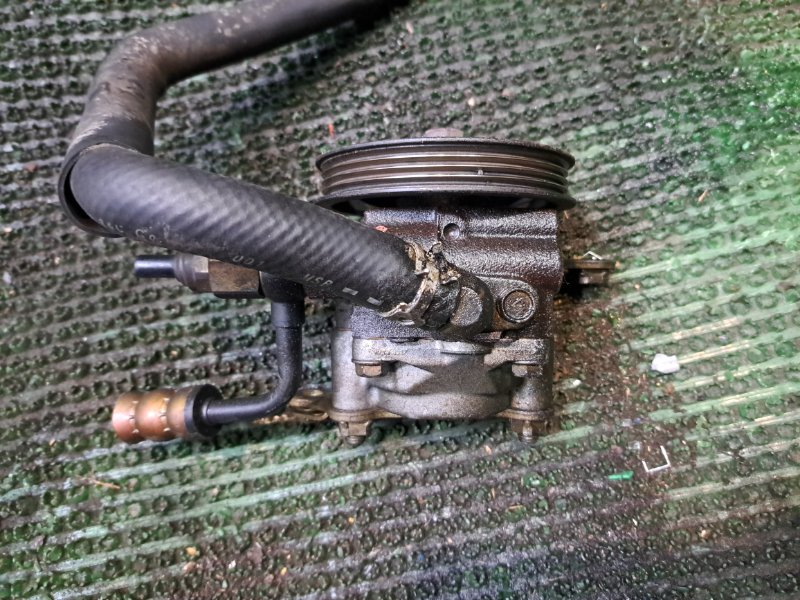 Насос гидроусилителя HARRIER 2000 MCU15W 1MZ-FE