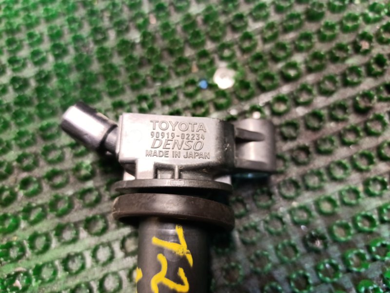 Катушка зажигания HARRIER 2000 MCU15W 1MZ-FE