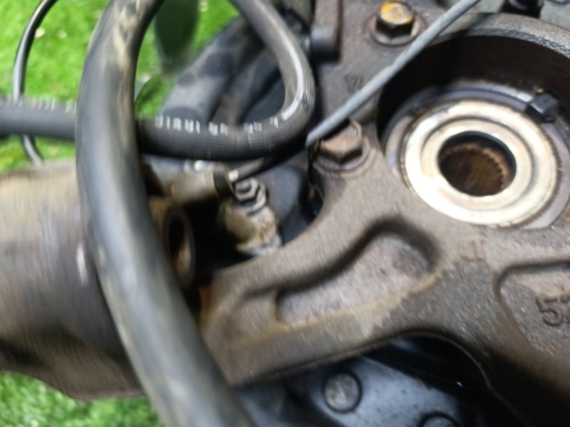 Датчик ABS задний правый SUZUKI ESCUDO TD54W J20A Датчик ABS задний правый SUZUKI ESCUDO TD54W J20A