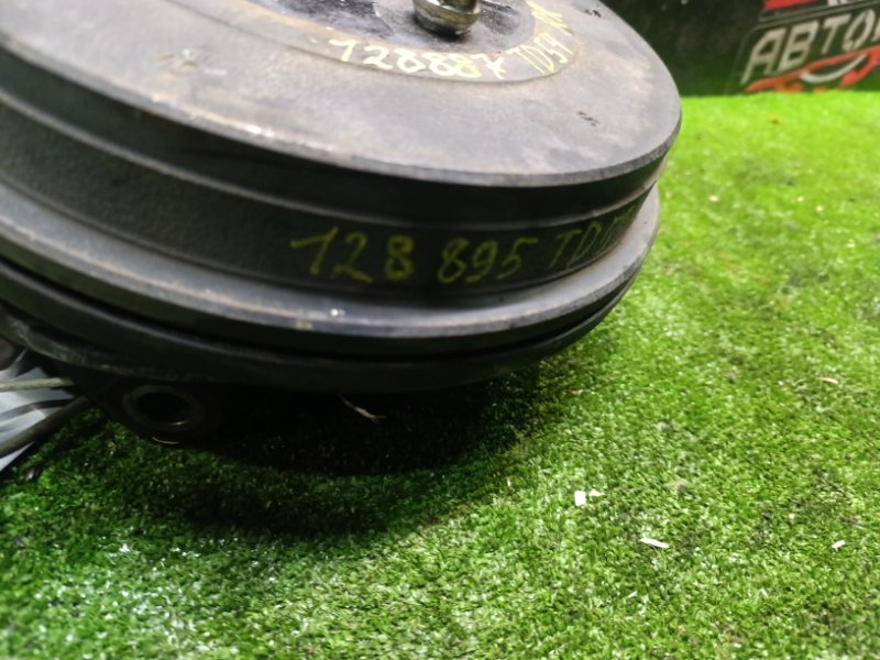 Ступица задняя правая SUZUKI ESCUDO TD54W J20A