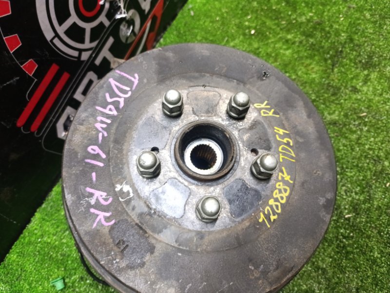 Ступица задняя правая ESCUDO 2007 TD54W J20A