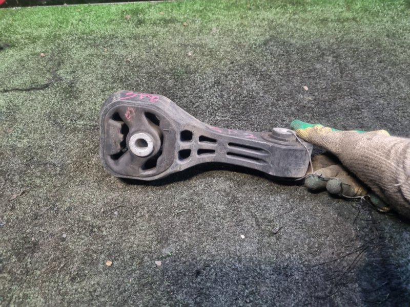 Подушка двигателя задняя FIT SHUTTLE 2011 GP2 LDA