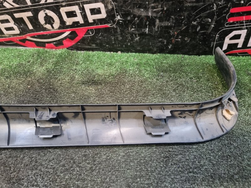 Накладка на порог передняя правая GS350 2006.05 GRS191 2GR-FSE