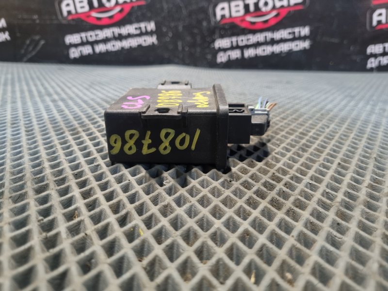 Блок управления освещением CLS 350 2006 C219 272.964