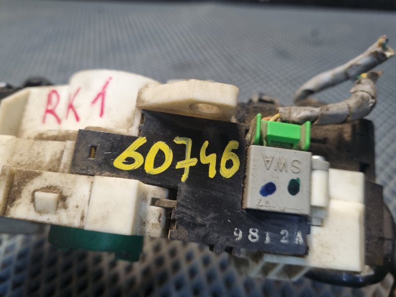 Подрулевые переключатели STEPWGN 2009 RK1 R20A