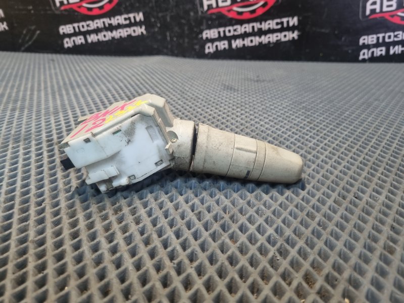 Кулиса NISSAN MARCH BK12 CR14DE