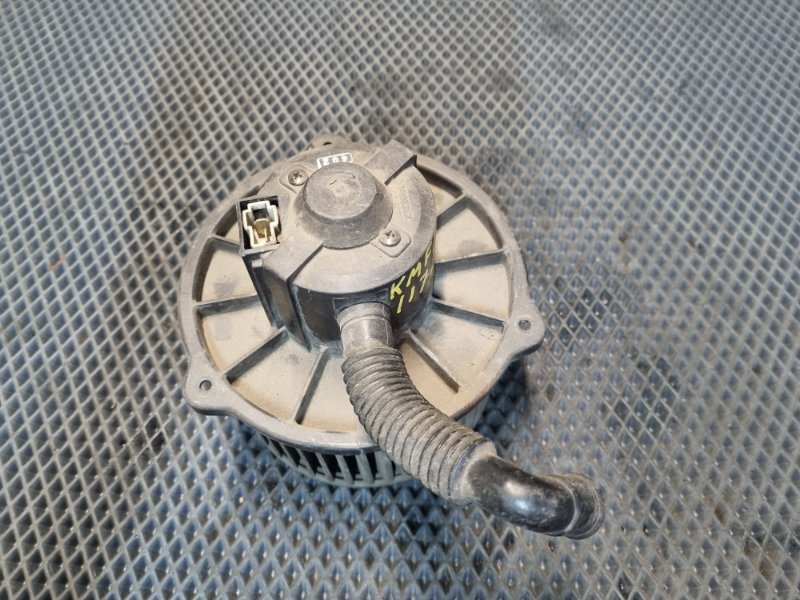 Вентилятор (Мотор отопителя) 27950K KMFGA17 D4DD