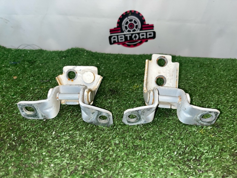 Петля двери задняя левая AXELA 2014 BM5FS P5-VPS