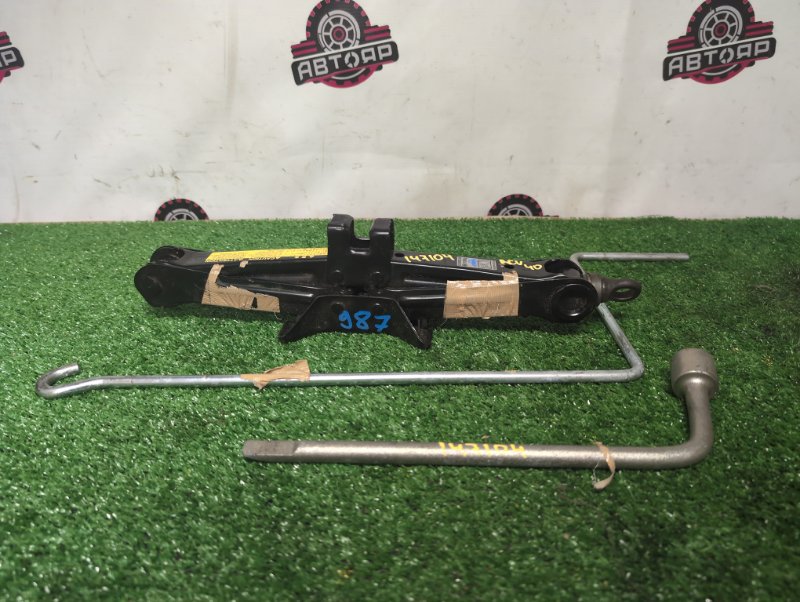 Домкрат TOYOTA CAMRY 2006 ACV40 2AZ-FE 09111-50051 контрактная