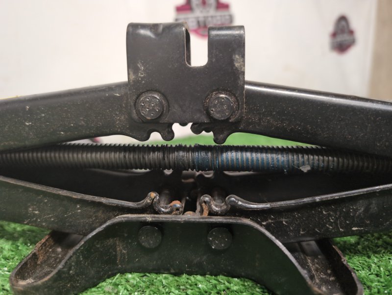 Домкрат HARRIER 2008 GSU35W 2GR-FE