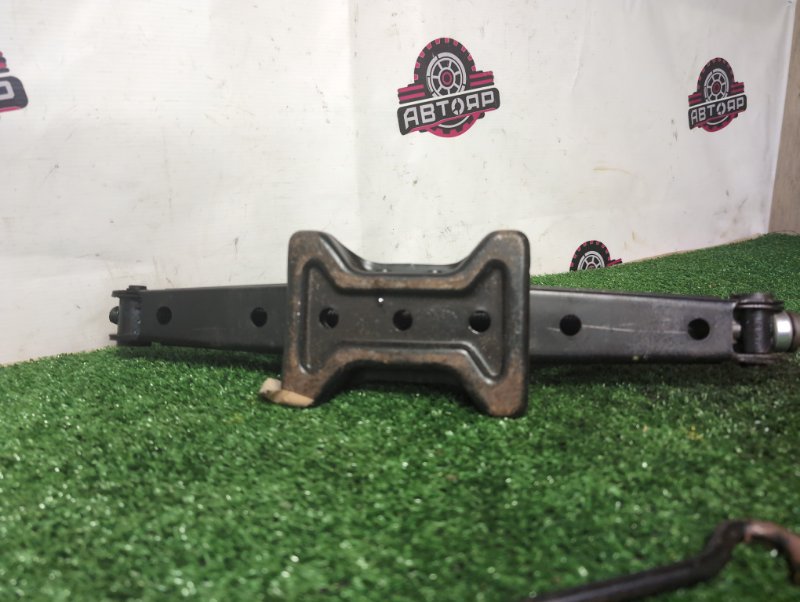 Домкрат HARRIER 2008 GSU35W 2GR-FE